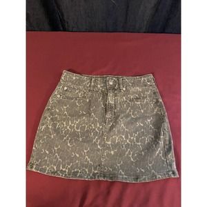 American Eagle Next Level Stretch Hi-Rise Mini Skirt Green Leopard Camo Size 4